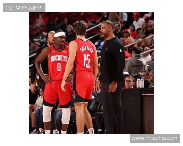 火箭队伊森砍下生涯新高30分申京贡献16分15篮板大胜独行侠37分